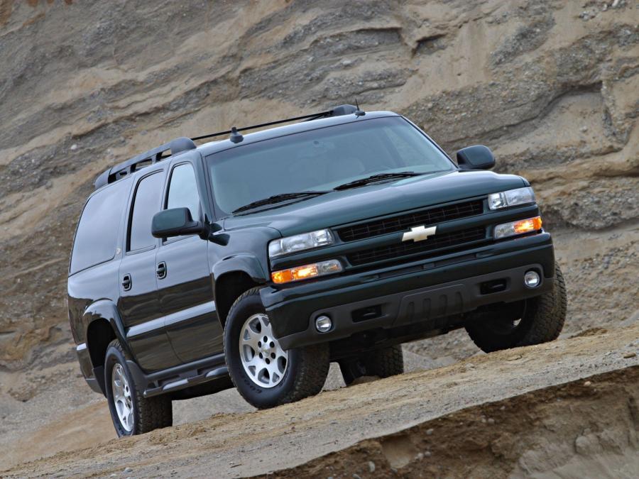  Chevrolet Suburban Z71 2003 года  (фото 4 из 5)